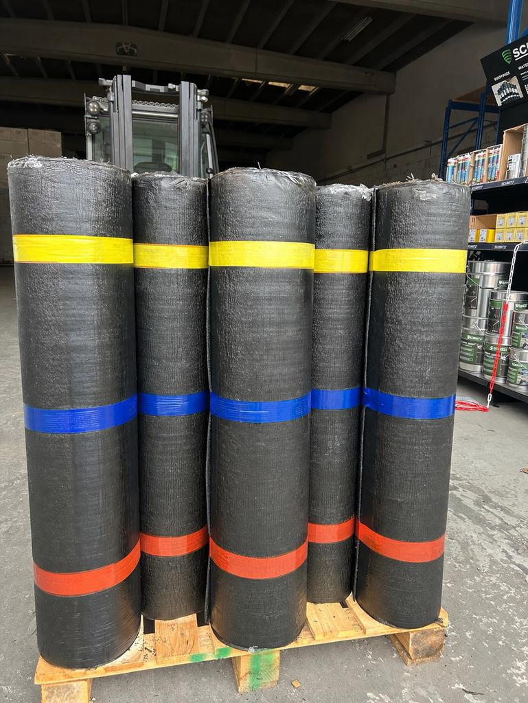 Roofing 4 mm 20€, Doe-het-zelf en Bouw, Ophalen, Overige materialen, Zwart, Nieuw