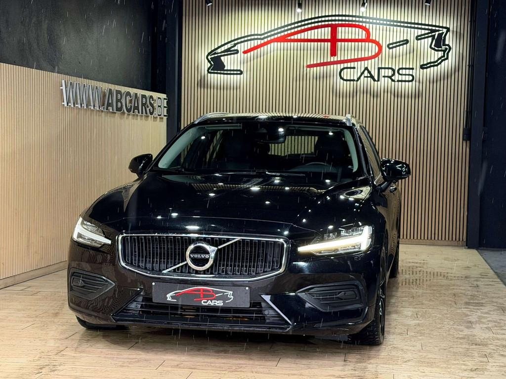 Volvo V60 2.0 * BOITE AUTO * GARANTIE 12 MOIS * (bj 2020), Auto's, Automaat, Gebruikt, 4 cilinders, Zwart