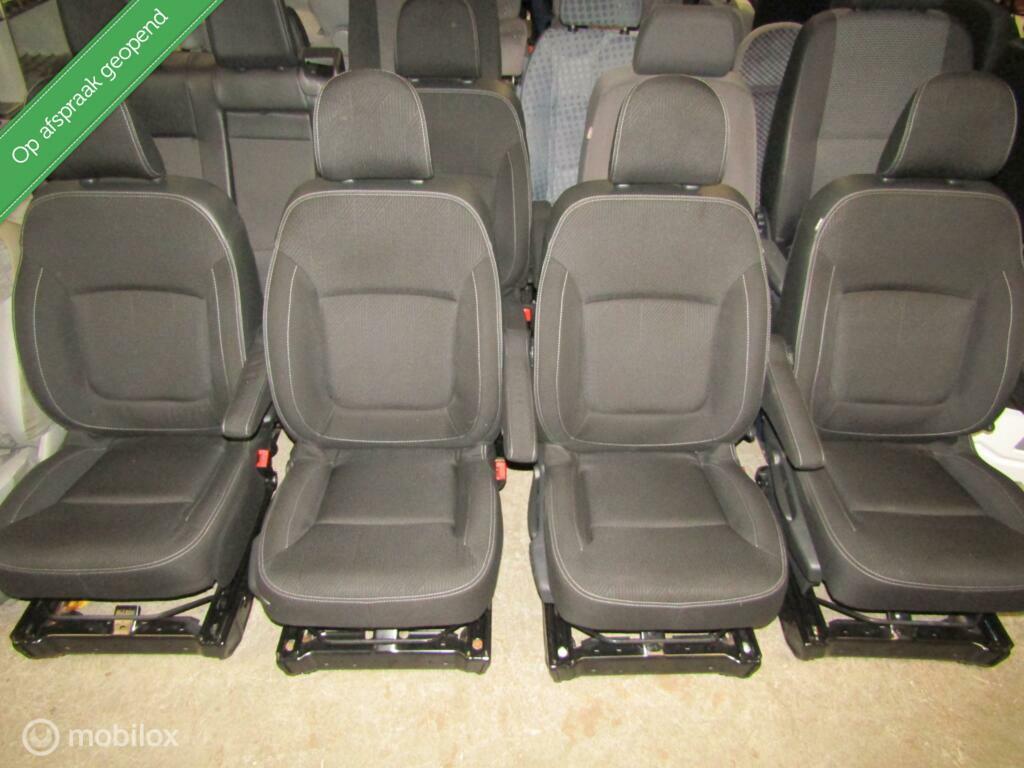 rechter stoel bijrijdersstoel stoel Trafic Vivaro Talento, Enlèvement ou Envoi, Renault, Utilisé, Renault