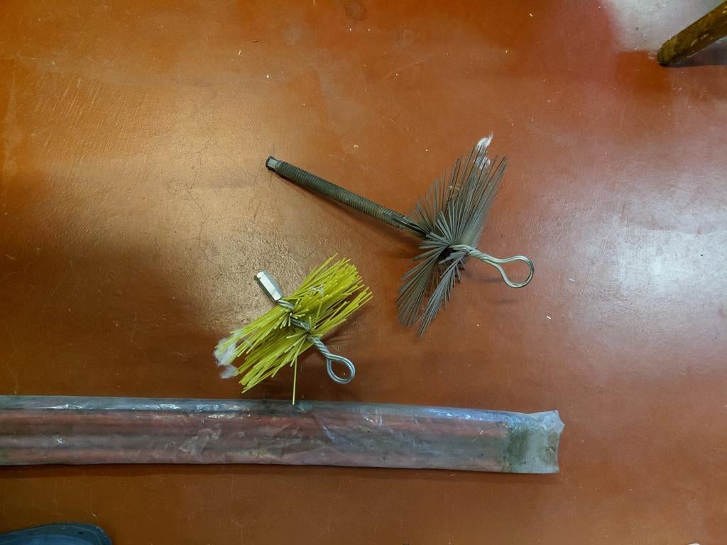 Schoorsteenveegset, Ophalen