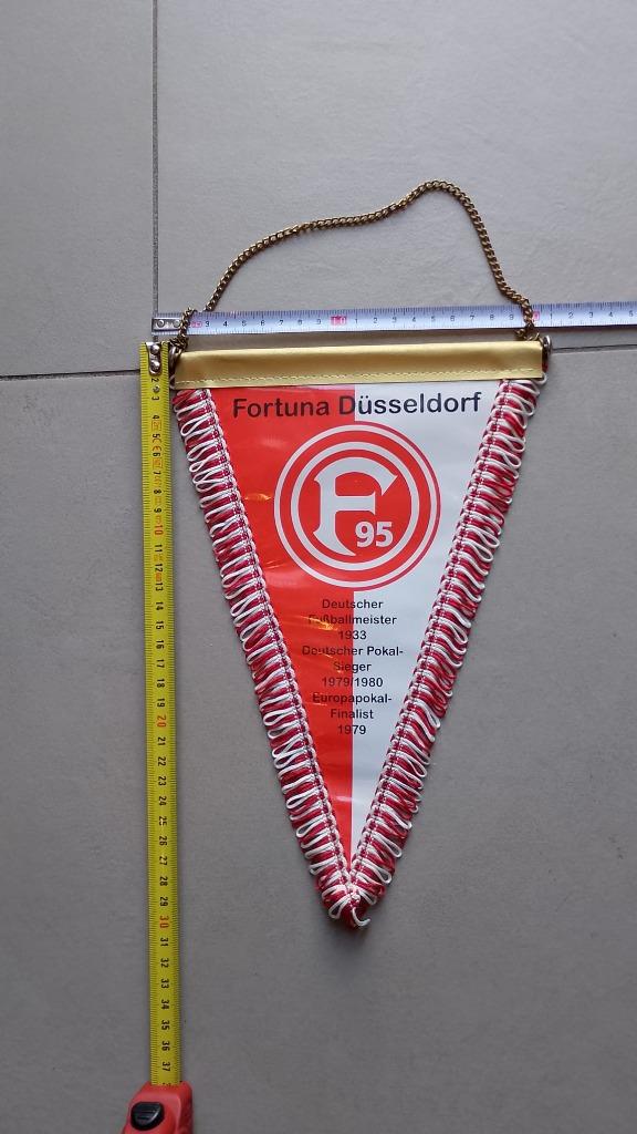 vaandel wimpel Fortuna Dusseldorf, Ophalen of Verzenden