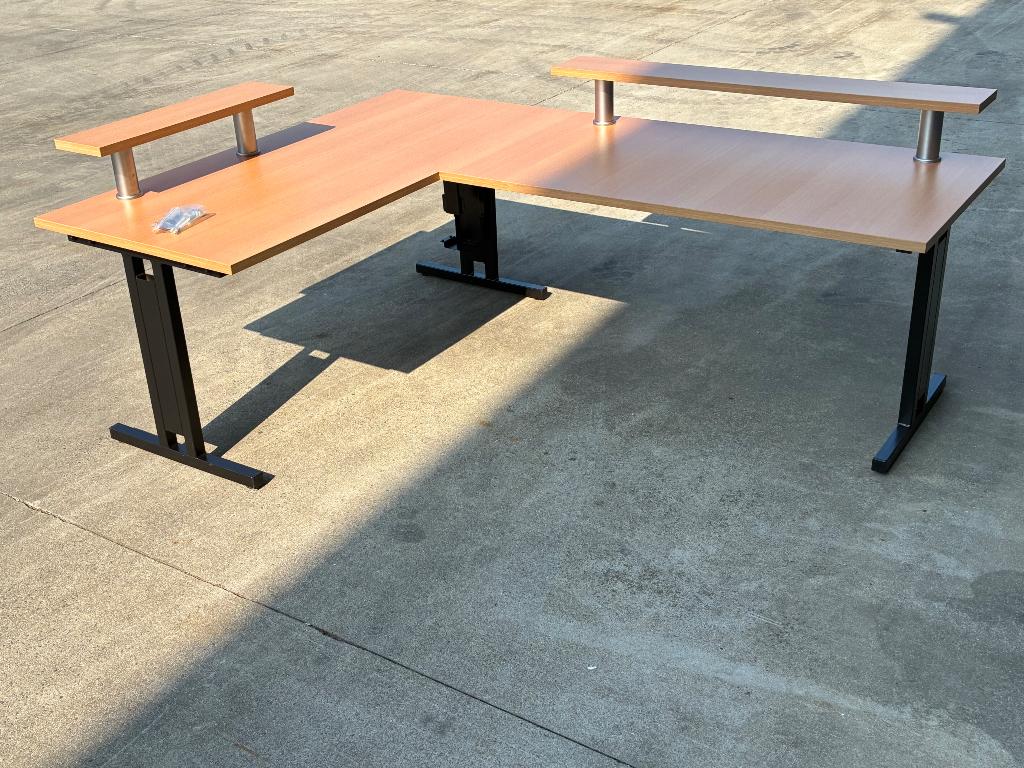 Bureauset met bijhorende kast, Huis en Inrichting, Ophalen, Gebruikt, Bureau