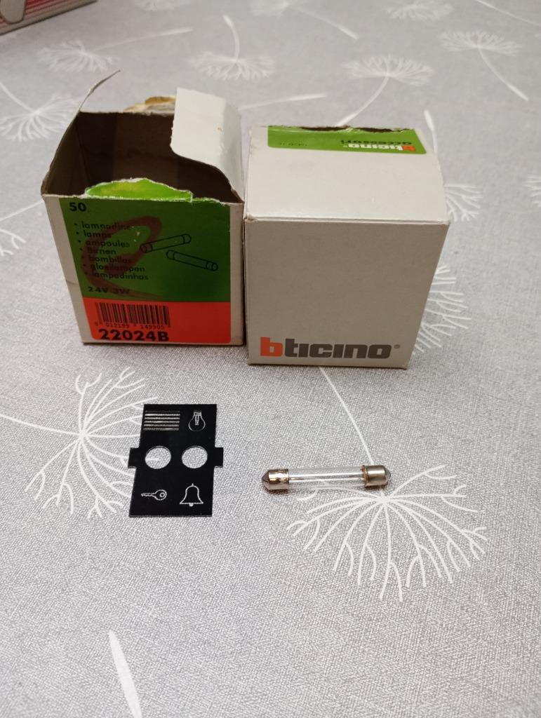 Fusibles en verre, Bricolage & Construction, Électricité & Câbles, Enlèvement ou Envoi