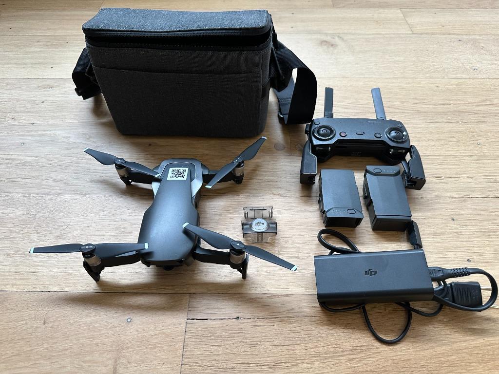 DJI Drone Mavic Air in perfecte staat, Ophalen, Zo goed als nieuw