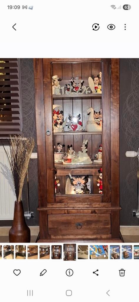 Meuble vitrine en bois exotique parfait état, Enlèvement