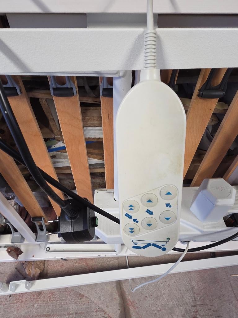 Lit medical, Enlèvement, Comme neuf