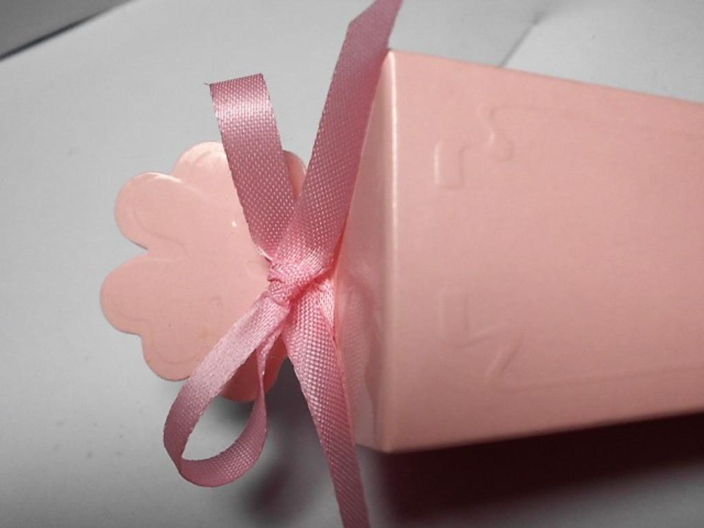 Bedankje puntzak roze doopsuiker doosje - 25 stuks voor 4€, Enfants & Bébés, Cadeaux d'accouchement & Assiettes de naissance, Neuf