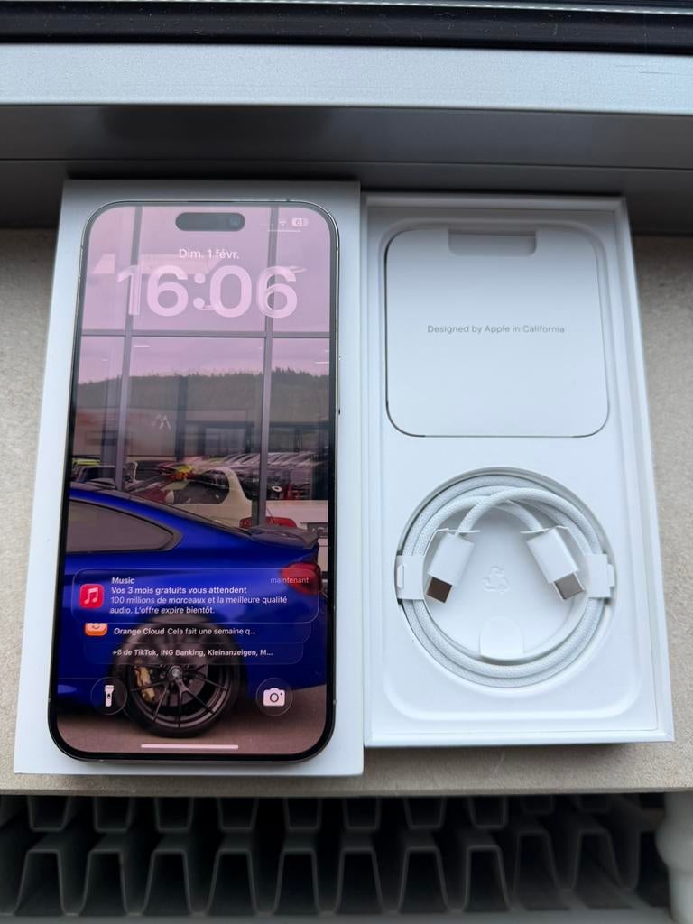 Iphone 15 Pro Max - 256GB, Télécoms, Téléphonie mobile | Apple iPhone, 256 GB, IPhone 15, Enlèvement ou Envoi, 88 %