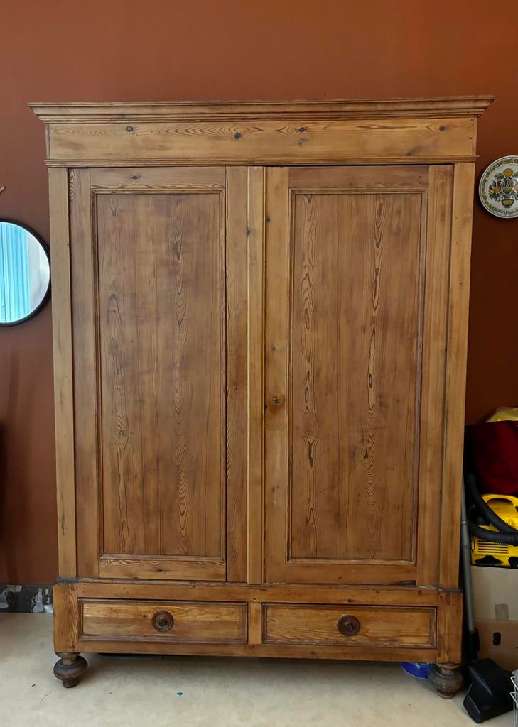 Prachtige pitch pine ruime kast., Ophalen
