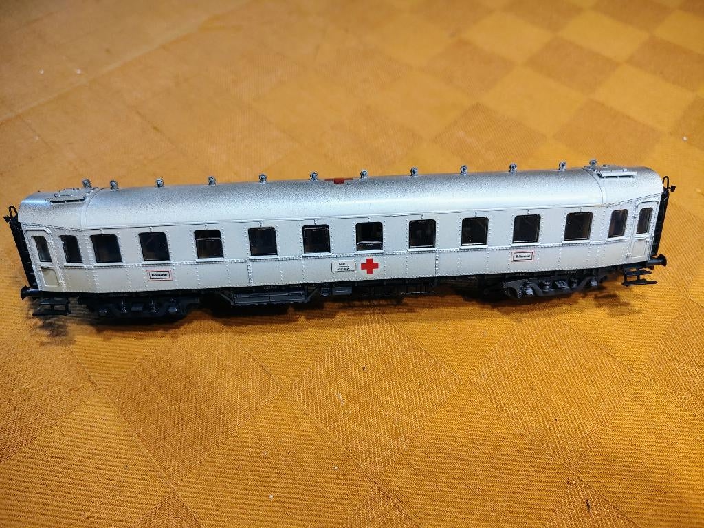 Voiture à lazarette Roco HO 4289A DRG, Analogique, Enlèvement ou Envoi, Wagon, Comme neuf