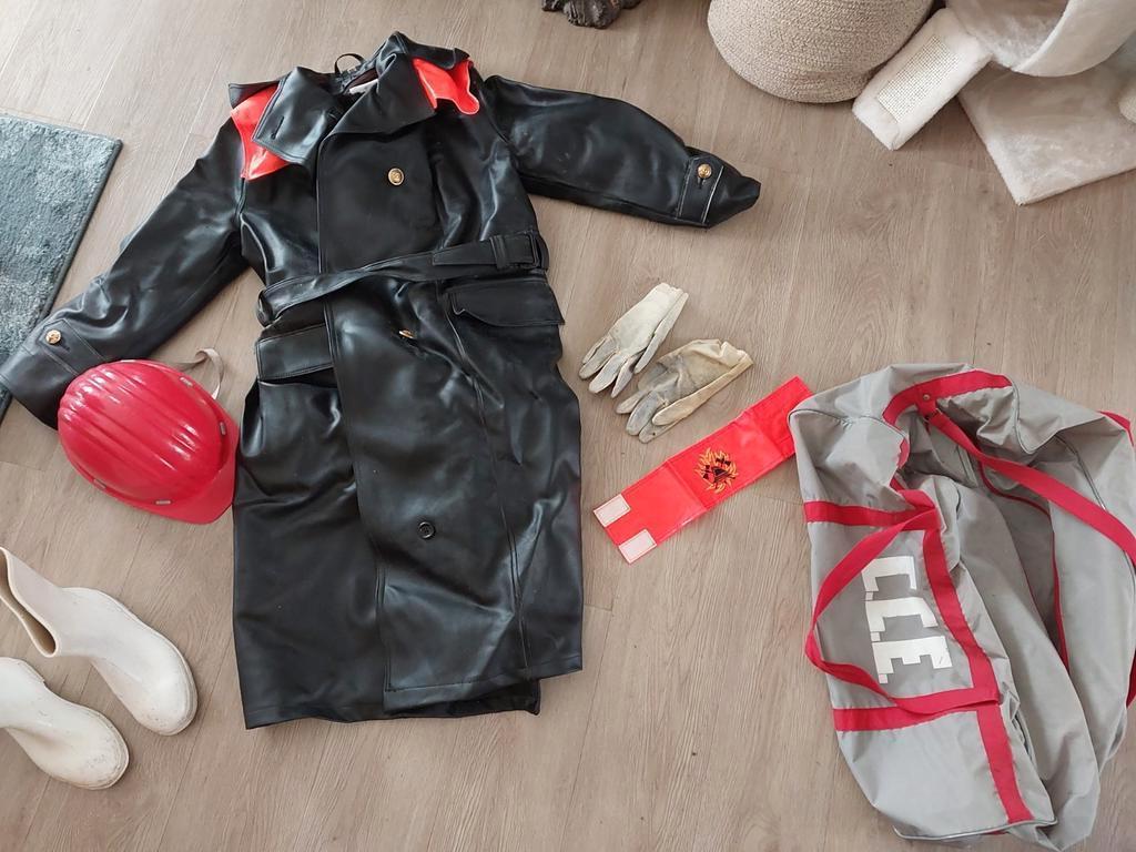 Uniforme de sapeurs-pompiers C.C.E, Enlèvement ou Envoi, Comme neuf