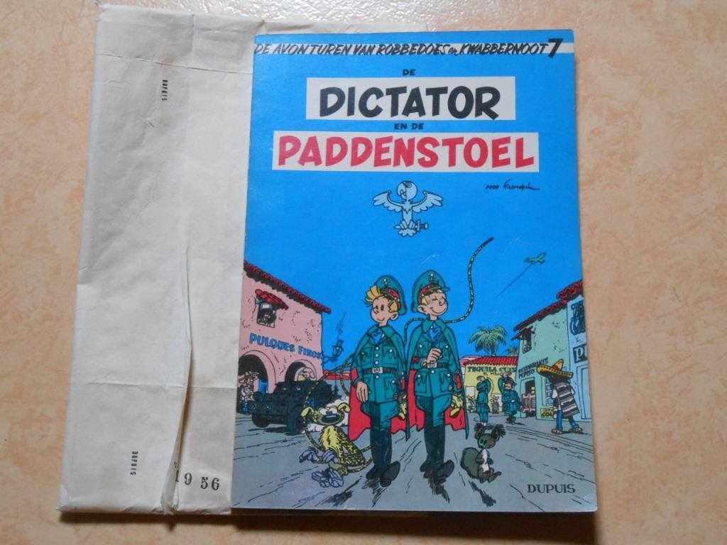 Robbedoes en Kwabbernoot 7 De dictator en de paddenstoel 195, Livres, BD, Comme neuf, Une BD, Enlèvement ou Envoi