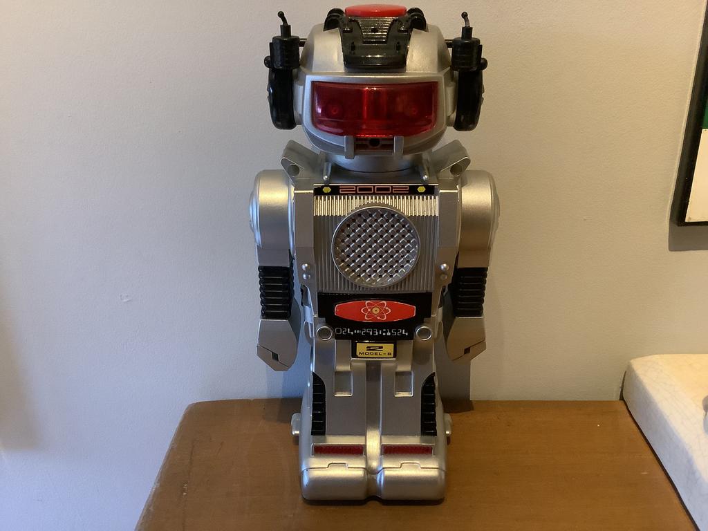 Robot Model B, Ophalen of Verzenden, Gebruikt