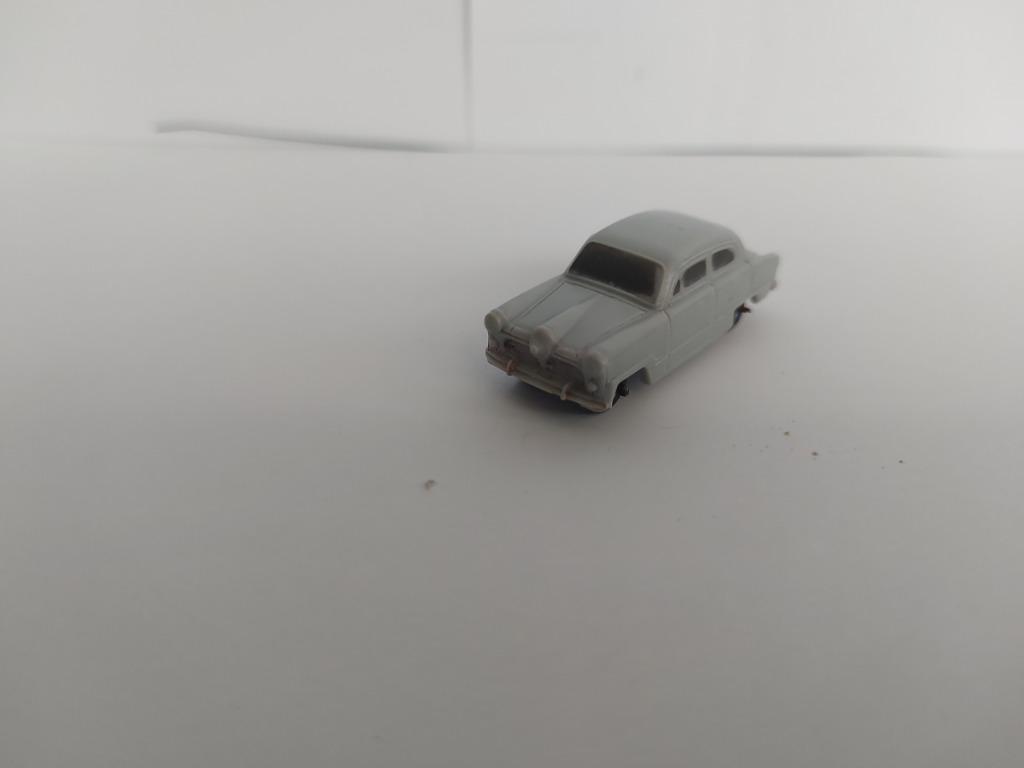 Marklin 860/4 Ford Taunus 12 gris, Analogique, Enlèvement ou Envoi, Utilisé, Pont, Tunnel ou Bâtiment