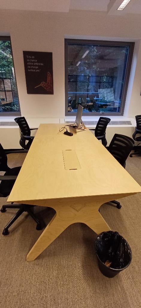 Table meeting rectangulaire en bois clair, Maison & Meubles, 200 cm ou plus, Comme neuf, Enlèvement, 50 à 100 cm