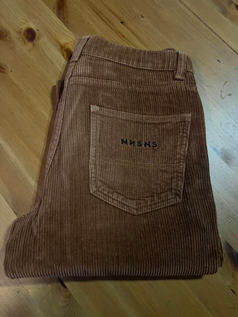 Nonsens bruine broek, Verzenden