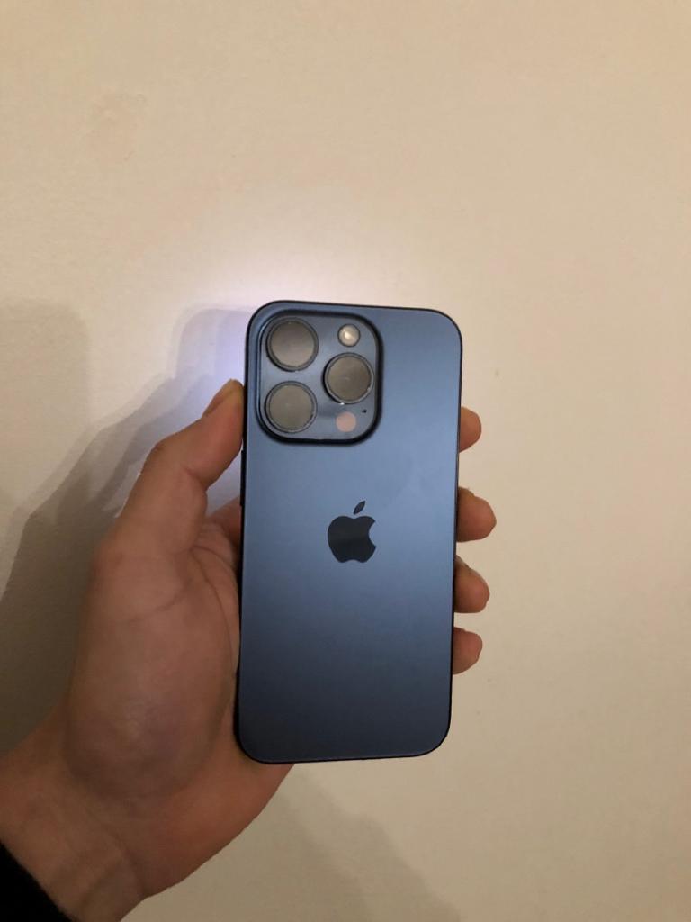 Iphone 15 pro 256gb, Enlèvement, Comme neuf, IPhone 14 Pro