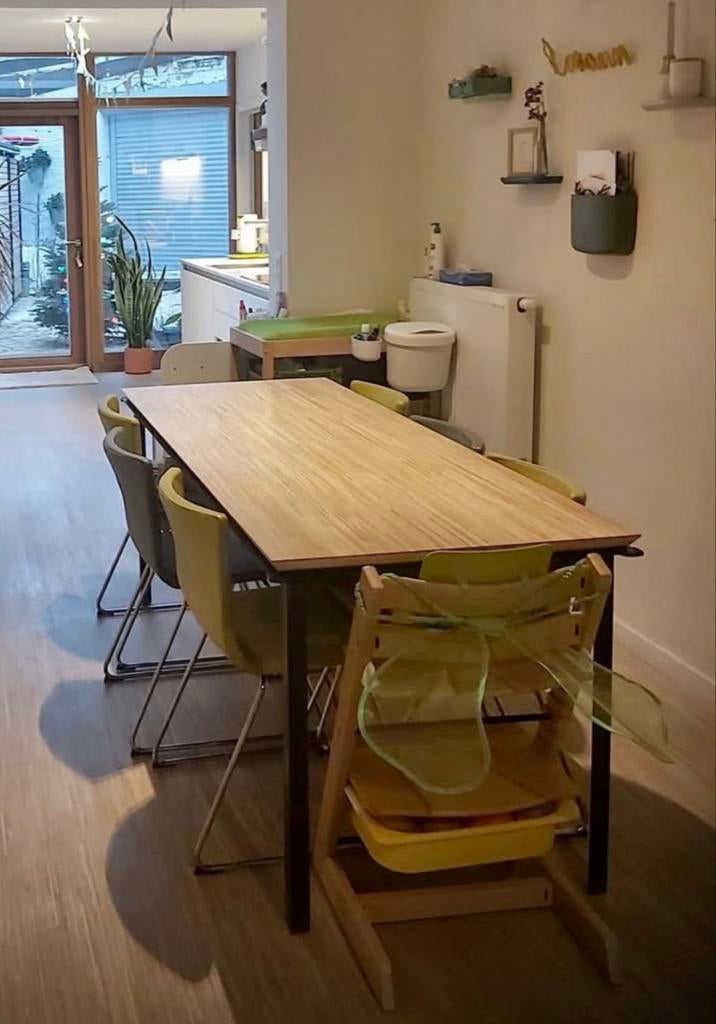 tafel op maat gelaakt met smeetijzeten onderstel, Huis en Inrichting, Ophalen, Zo goed als nieuw