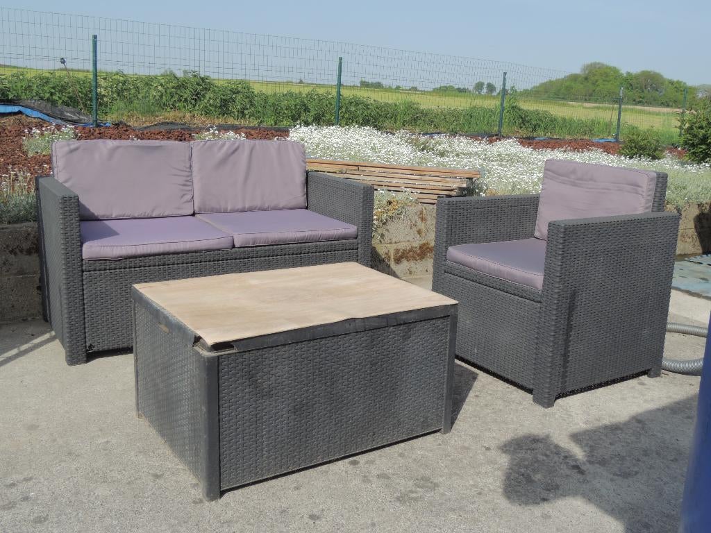 Salon de jardin, Enlèvement