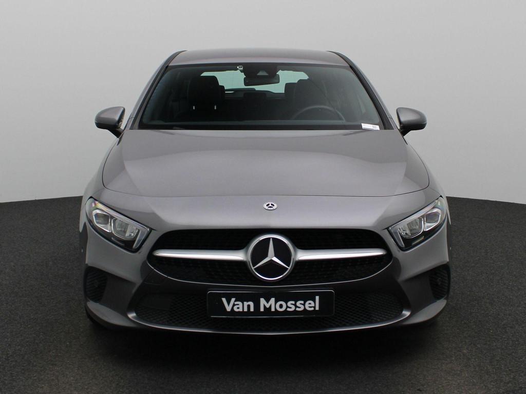 Mercedes-Benz A-Klasse A180D DCT Business Solution Carplay |, Autos, Entreprise, 116 ch, Electronic Stability Program (ESP), 5 portes