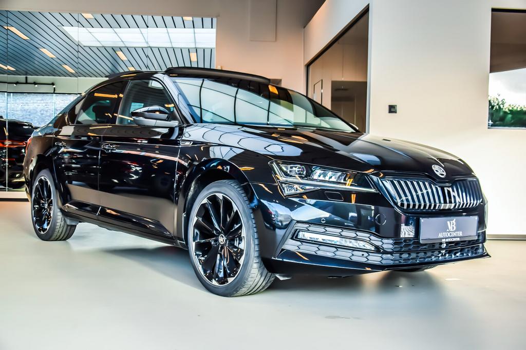 Skoda Superb 1.4 Plug-in Hybrid Sportline iV 12/2023, Auto's, 4 deurs, 0 min, 161 kW, https://public.car-pass.be/vhr/272effd3-72d8-422d-889b-93c9d8316508