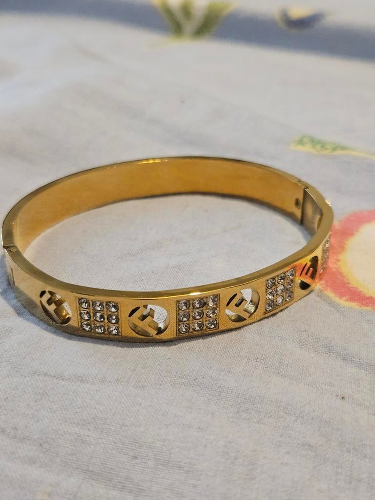 Armband nmr 750 18k, Ophalen