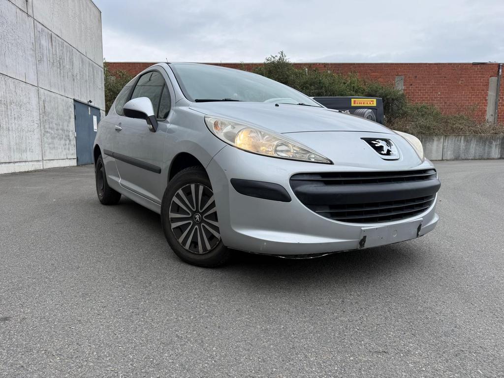 Peugeot 207  Essence, Autos, Peugeot, Argent ou Gris, Achat, Boîte manuelle, 5 places