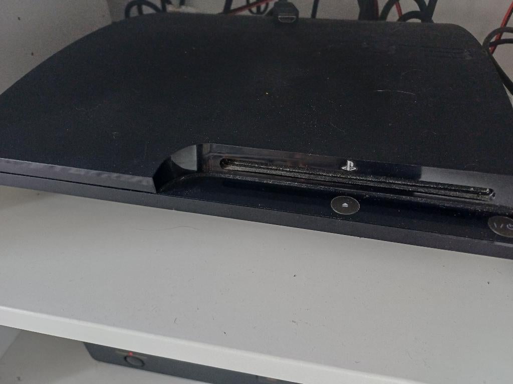 PlayStation 3 et divers jeux, Avec 1 manette, Enlèvement, Utilisé, Avec jeux