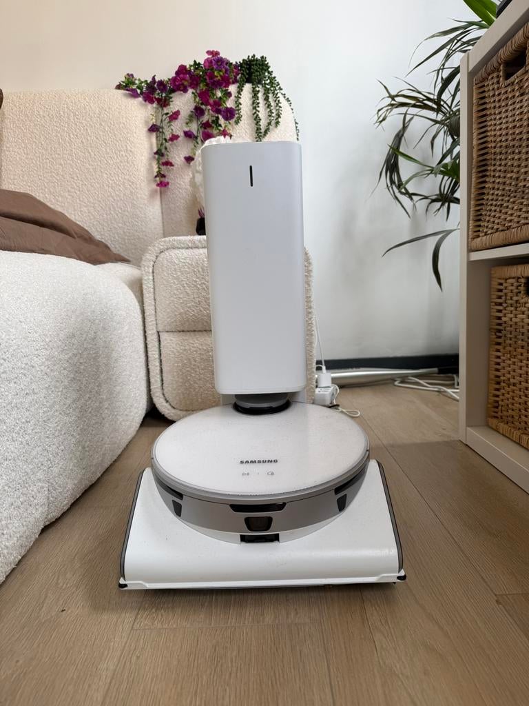 Robot aspirateur Samsung avec station auto-vidage, Enlèvement, Utilisé, Aspirateur robot
