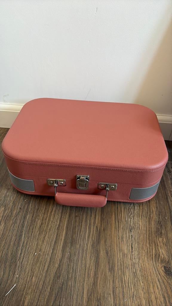 Vintage, draagbare platenspeler in roze kleur te koop, Ophalen, Zo goed als nieuw, Roze