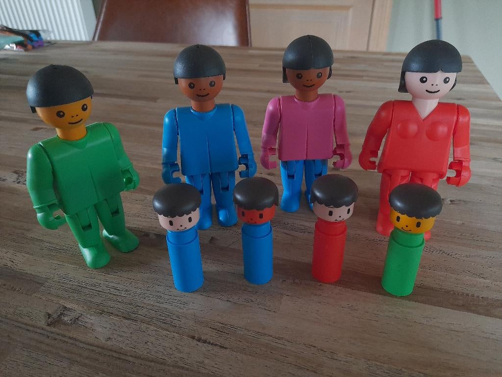 8 poupées thérapeutiques, Enfants & Bébés, Jouets | Éducatifs & Créatifs, Enlèvement ou Envoi, Comme neuf