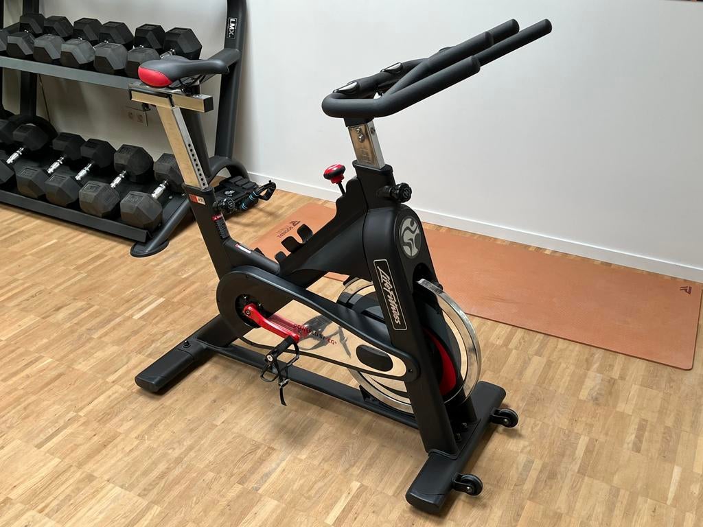 Life Fitness spinning fiets, Sport en Fitness, Ophalen, Zo goed als nieuw, Hometrainer