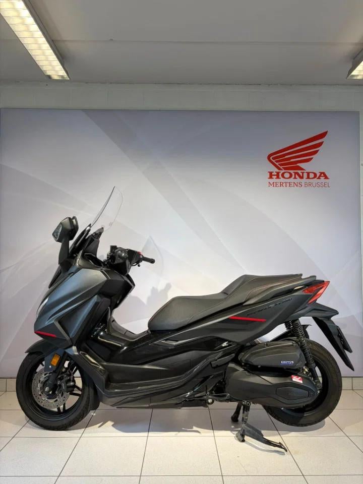 Honda NSS350 FORZA (bj 2025), Bedrijf, 12 t/m 35 kW, Scooter, 330 cc