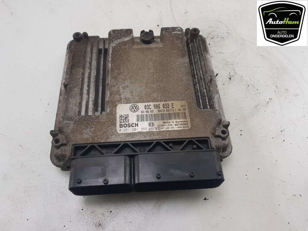 CALCULATEUR MOTEUR ECU Volkswagen Golf V Variant (1K5), Autos : Pièces & Accessoires, Utilisé, Volkswagen
