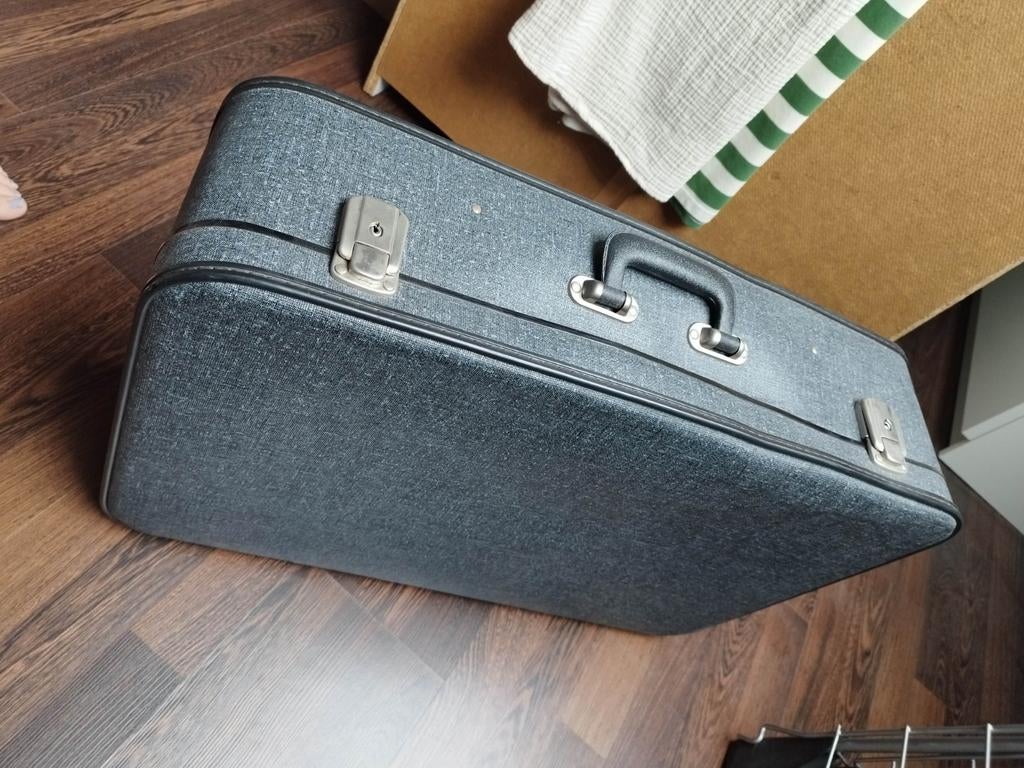 Vintage grijze reiskoffer, Handtassen en Accessoires, Koffers, Ophalen