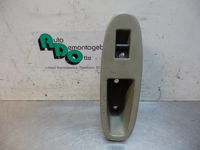 Elektrisch Raam Schakelaar van een Alfa Romeo 159, Gebruikt, -, -, Ophalen of Verzenden