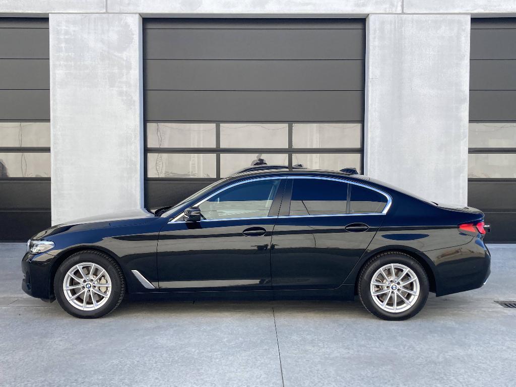 BMW 530i A Berline/Ex Ambassade/.../2 Jaar Garantie, Auto's, BMW, Automaat, Achterwielaandrijving, Zwart, Leder