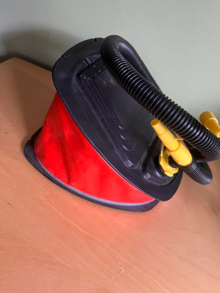 Ouderwetse pomp, Caravanes & Camping, Pompes à air, Enlèvement, Comme neuf