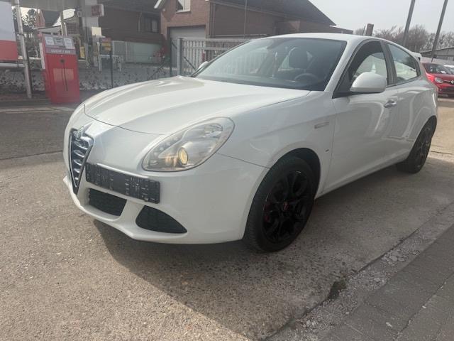 Alfa Giulietta 1400 Benzine Veel KM! Rijdt Zeer Goed!, Auto's, Alfa Romeo, Bedrijf, Te koop, Giulietta, Benzine, Euro 5, Break