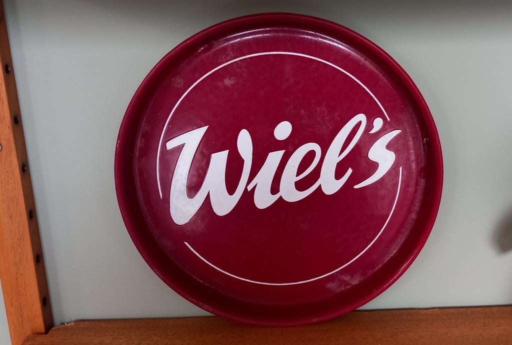 Ancien plateau émaillé Wiel's, Collections, Marques & Objets publicitaires, Enlèvement ou Envoi