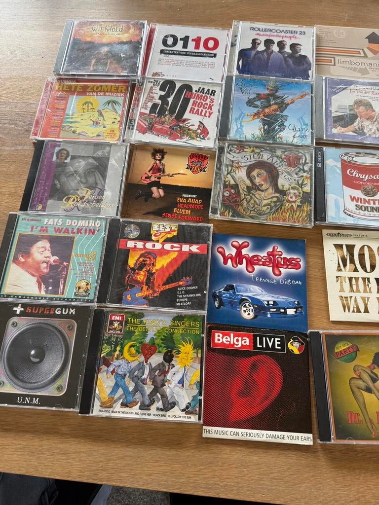 Doos vol cd’s af te halen, Cd's en Dvd's, Ophalen, Gebruikt
