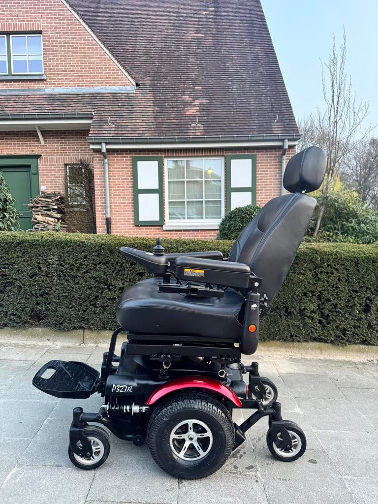 Rascal P327XL electrische rolstoel rode Invalide rolwagen, Ophalen of Verzenden, Inklapbaar, Zo goed als nieuw, Elektrische rolstoel