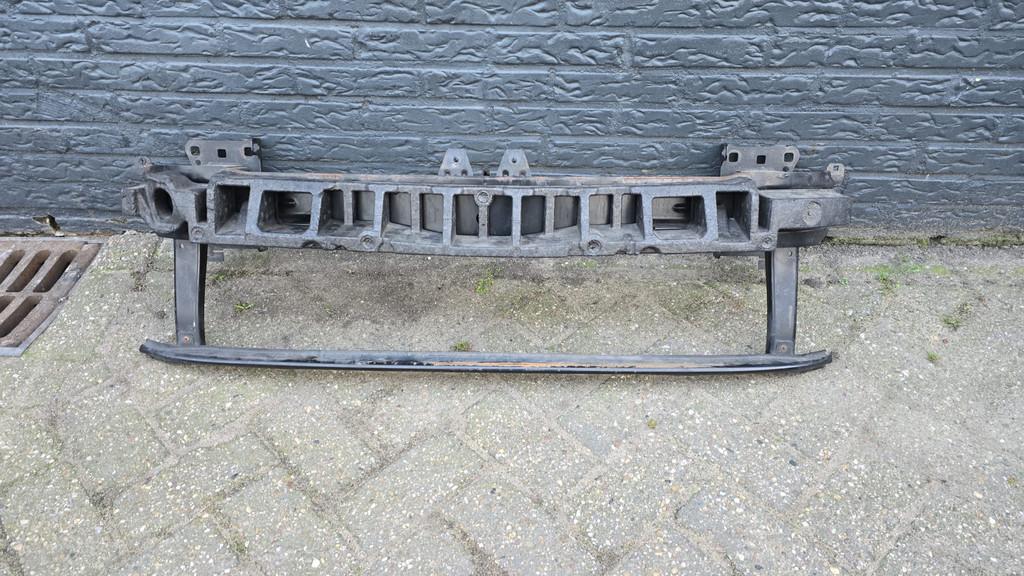 VW Passat B8 2016-2024 Bumperbalk Balk Voor 3G0807611 Origin, Gebruikt, Volkswagen, Volkswagen AG, Vw@volkswagen.de