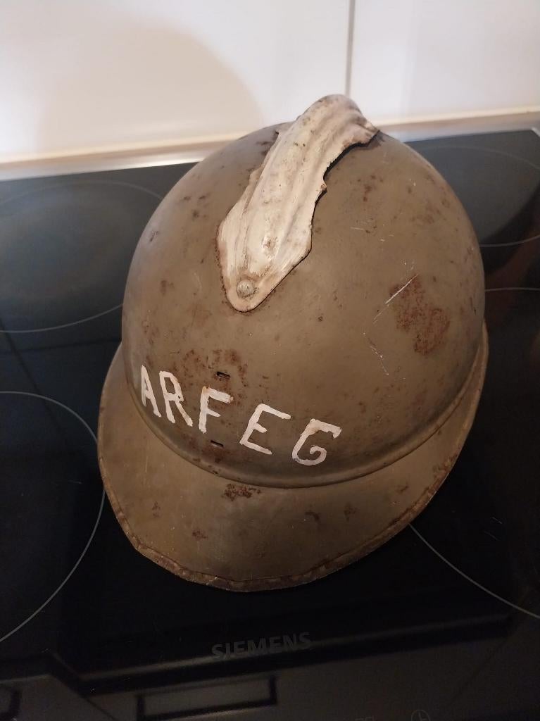 Casque Adrian A.R.F.E.G. Belge WWII, Collections, Enlèvement ou Envoi, Armée de terre, Casque ou Béret