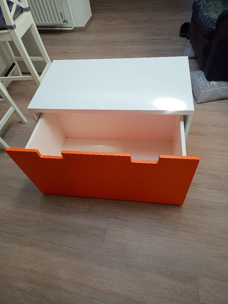 ikea meubelstuk met ruimte voor allerlei spullen + 3 bakken, Enlèvement, Utilisé, Orange, Bois