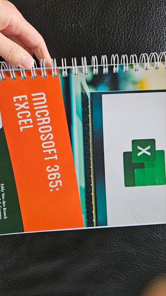 Microsoft Excel ISBN 978-94-641-7345-1, Boeken, Ophalen