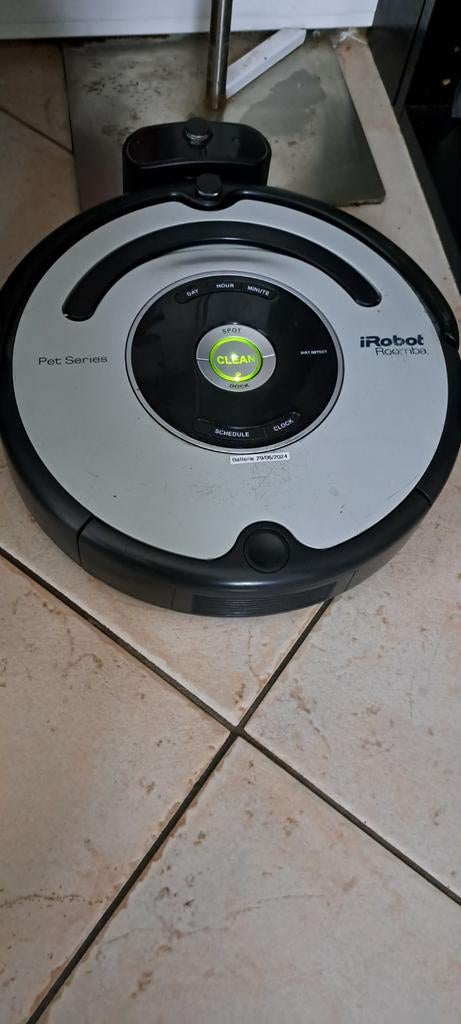 Aspirateur irobot Roomba petsérie, Enlèvement ou Envoi, Utilisé