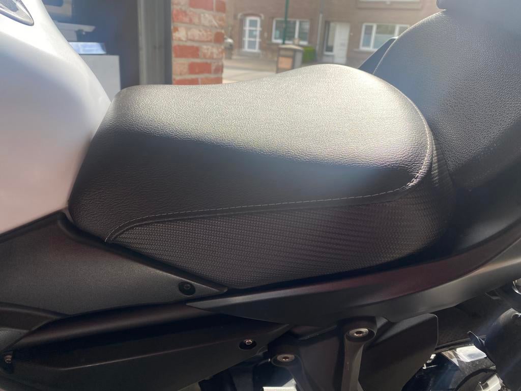 Zadel z650/ninja 650, Enlèvement