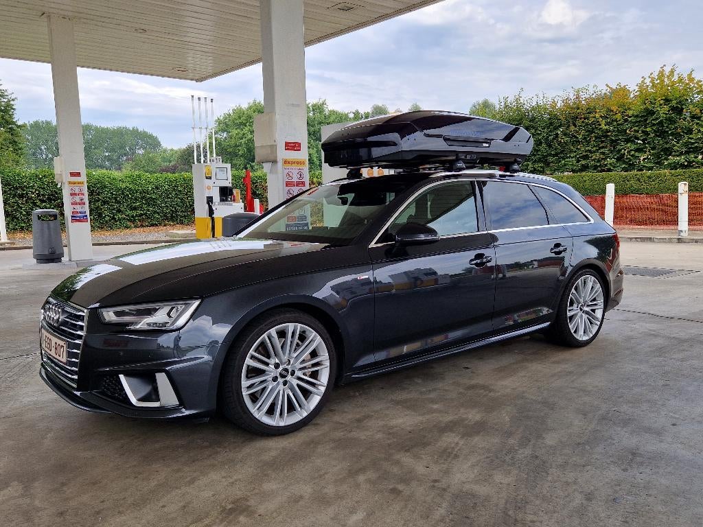 Audi A4 Avant Quattro TF45 245PK 19" + Winterset+Dakdragers, Automaat, USB, 4 cilinders, 1984 cc