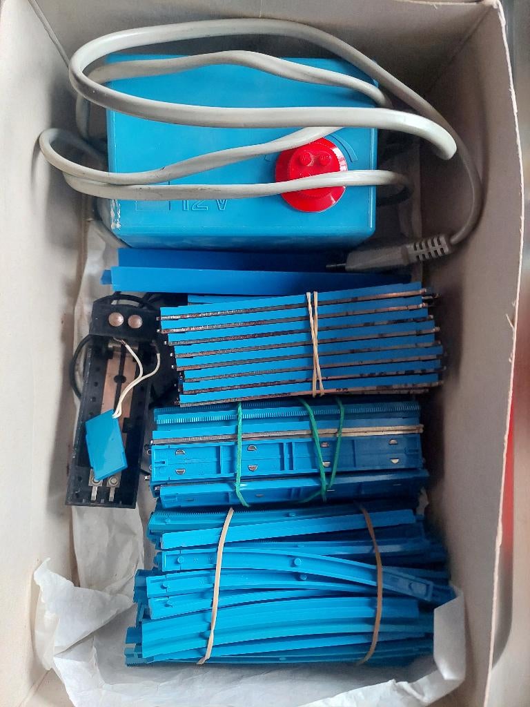 Voie ferrée Lego + transformateur, Enlèvement ou Envoi, Utilisé, Lego